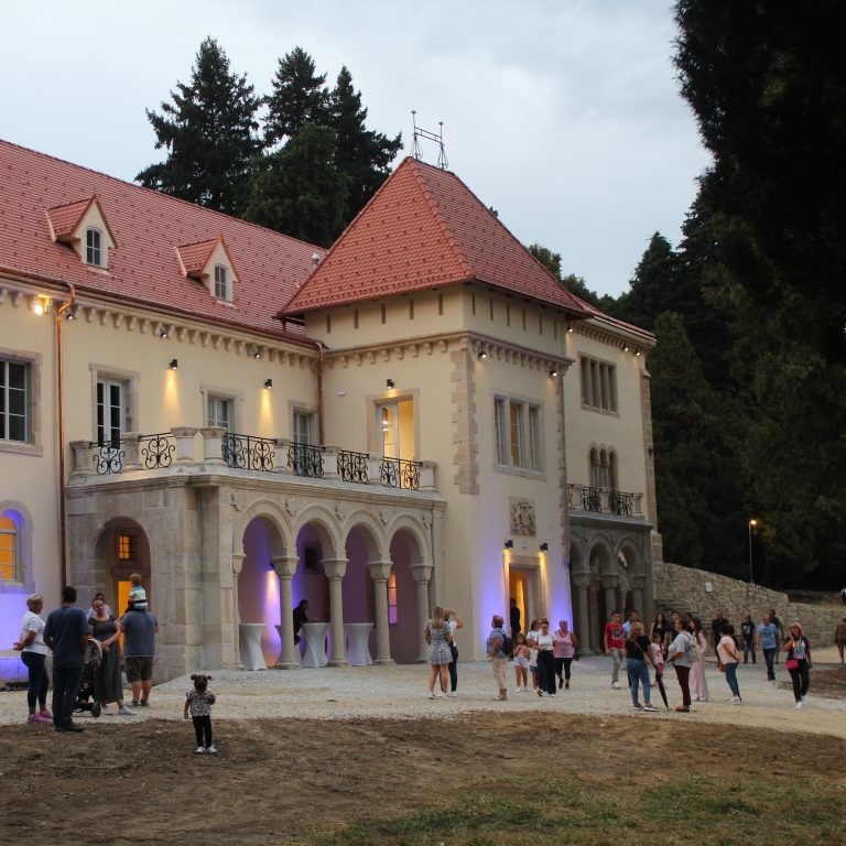 Read more about the article Dvorac i arboretum Opeka – novi stari biser sjevera Hrvatske